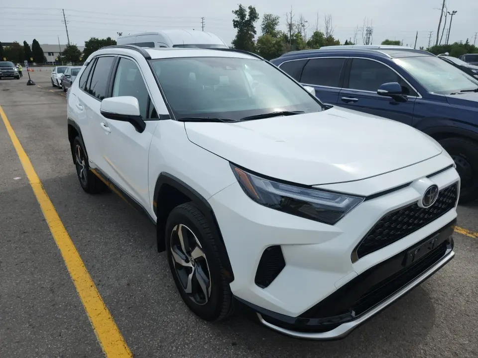 Toyota Rav4 SE 2025