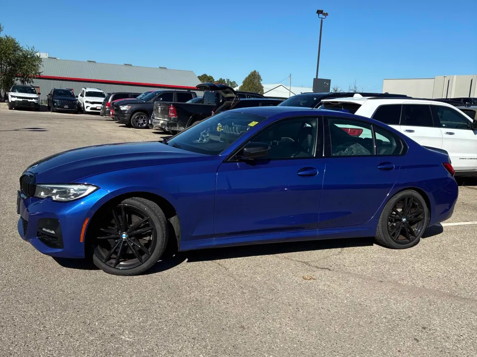 BMW 330i xDrive 2021