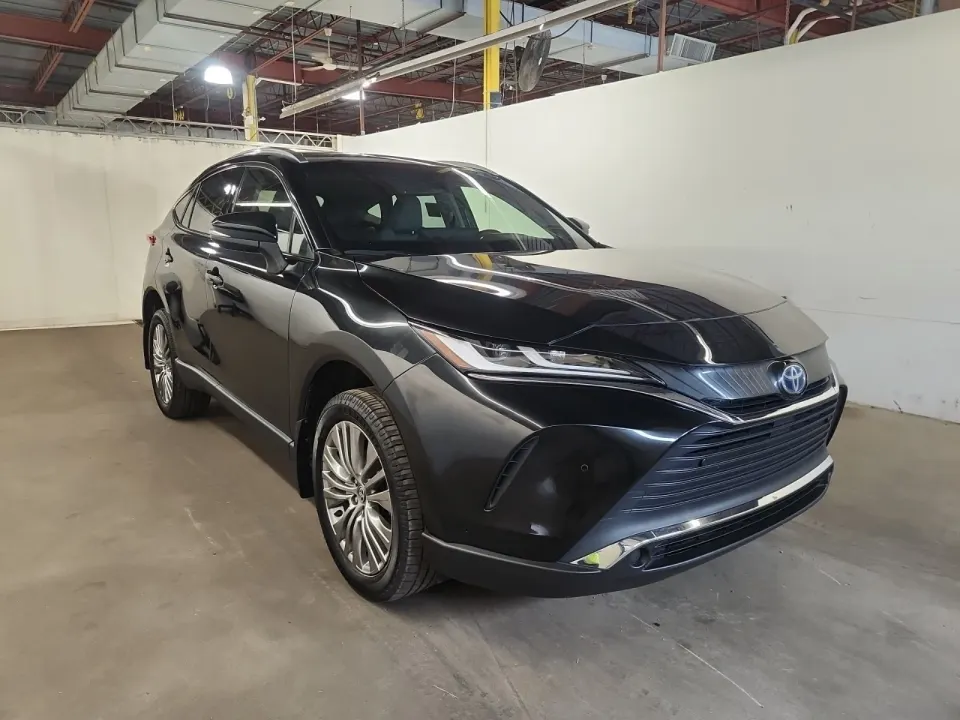 Toyota Venza XLE 2022