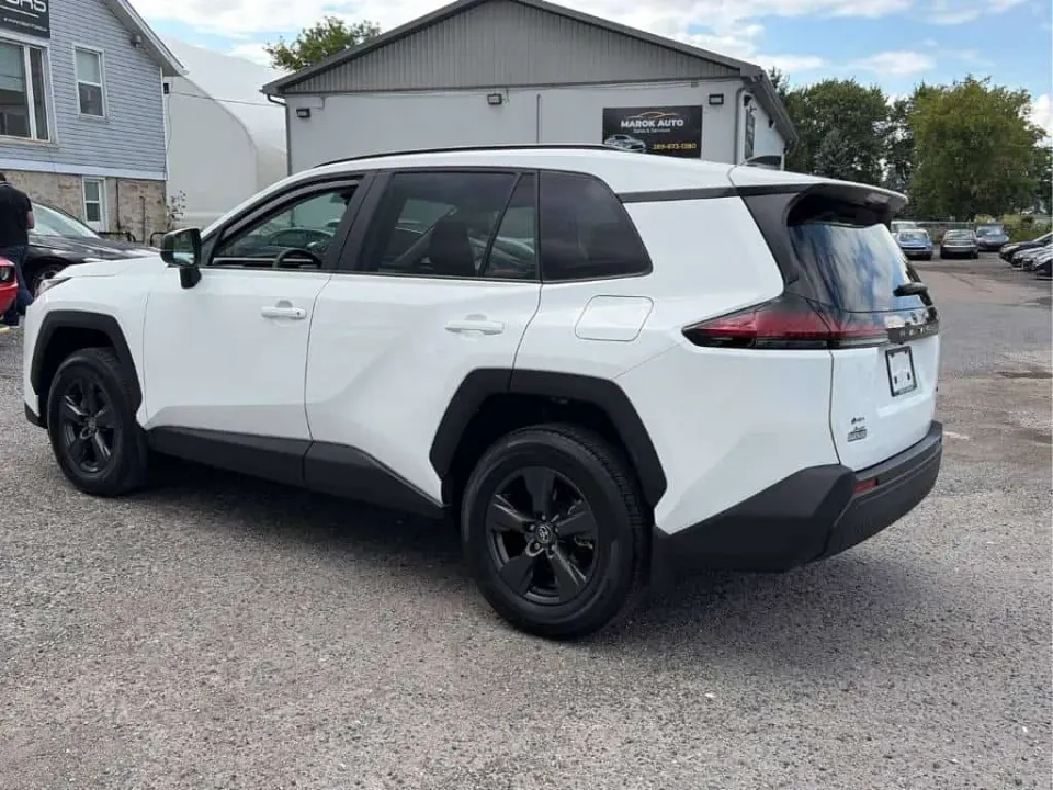 Toyota Rav4 AWD 2026