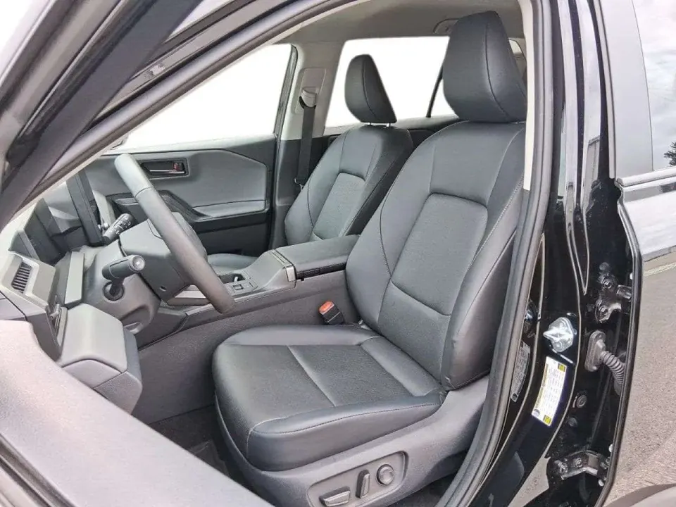 Toyota Rav4 XLE AWD 2026