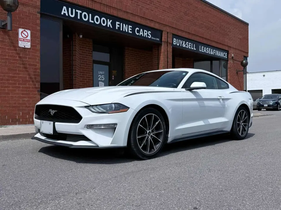 Ford Mustang EcoBoost 2019