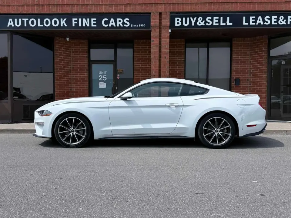 Ford Mustang EcoBoost 2019