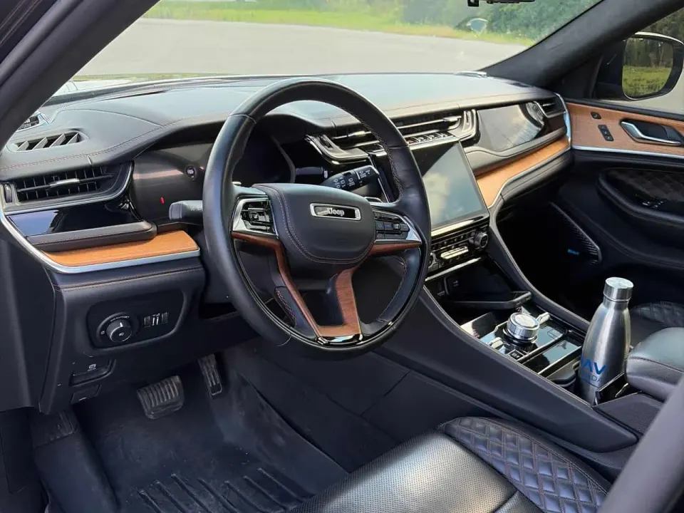 Jeep Grand cherokee Summit Reserve 2022