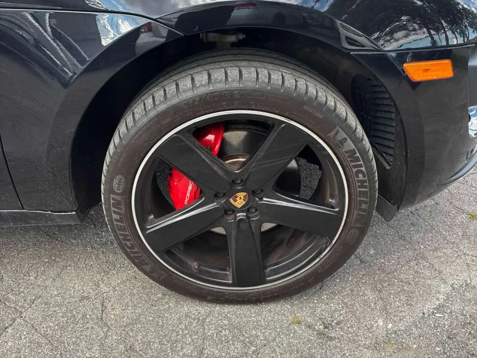 Porsche Macan Turbo 2015