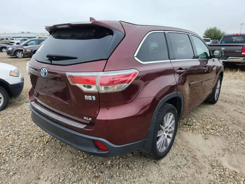 Toyota Highlander XLE 2015