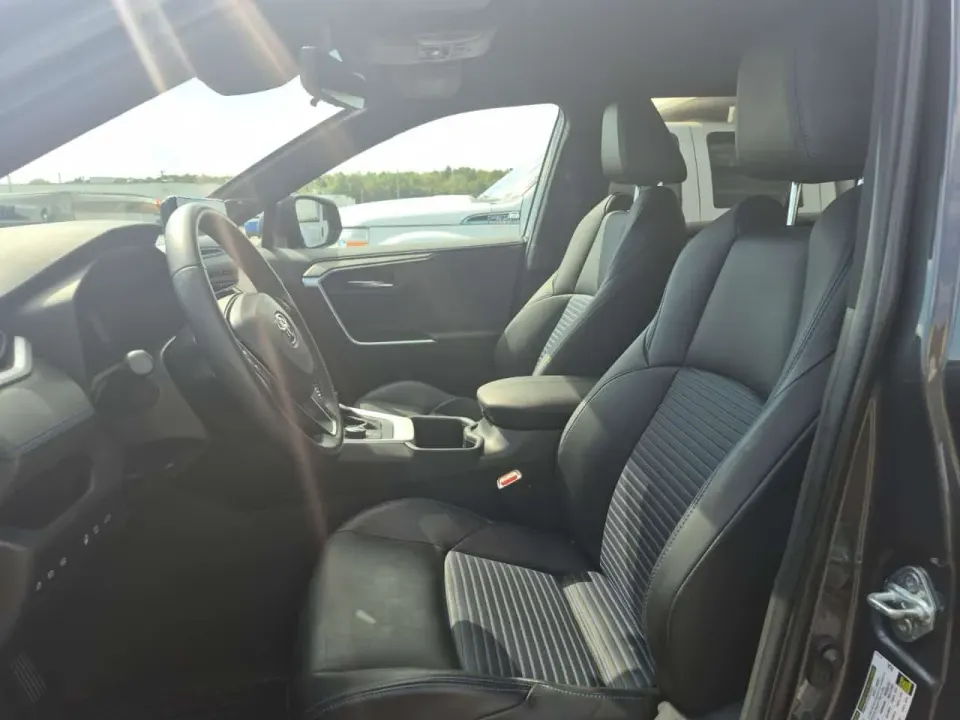 Toyota Rav4 HYBRID XSE 2023