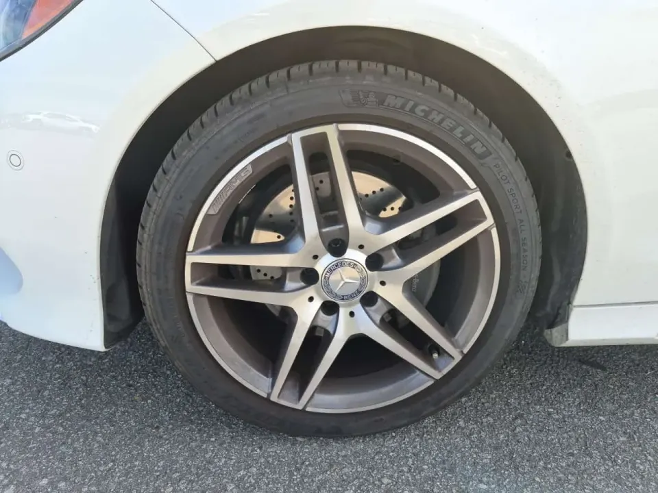 Mercedes-Benz E 400 4MATIC 2016