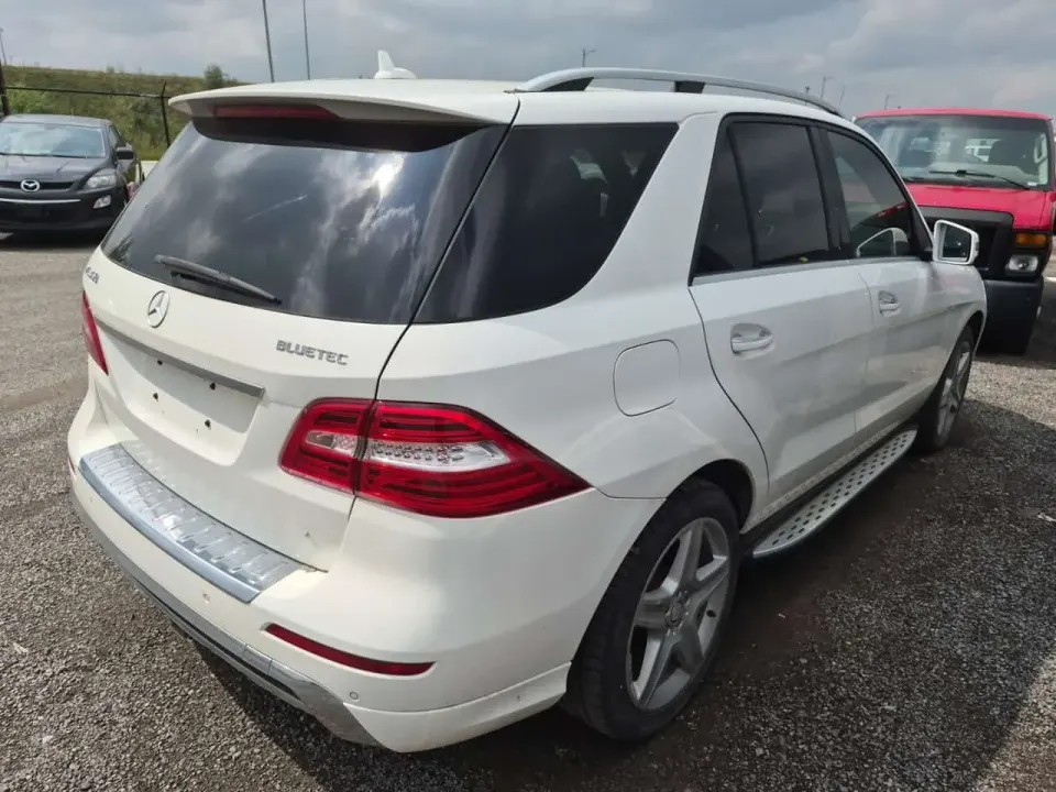 Mercedes-Benz ML 350 BLUETEC 2015