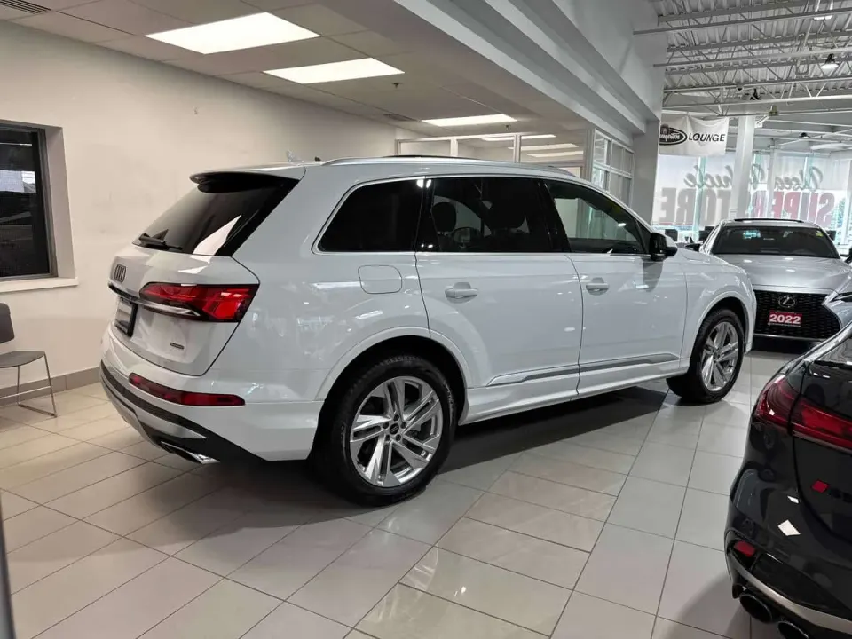 Audi Q7 45 TFSI quattro 2025