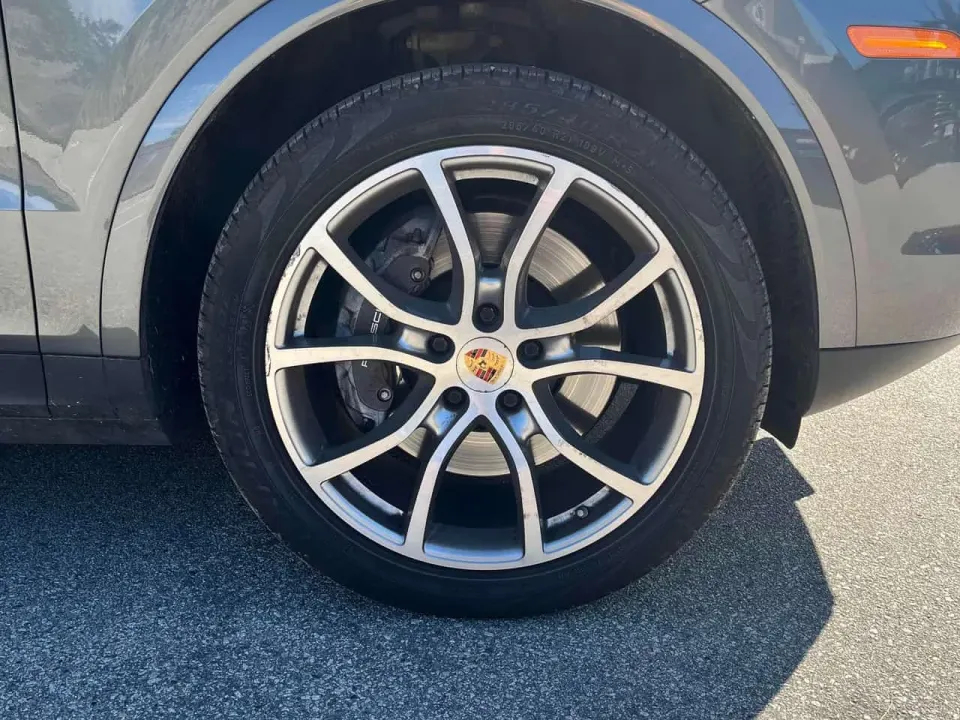 Porsche Cayenne AWD 2021