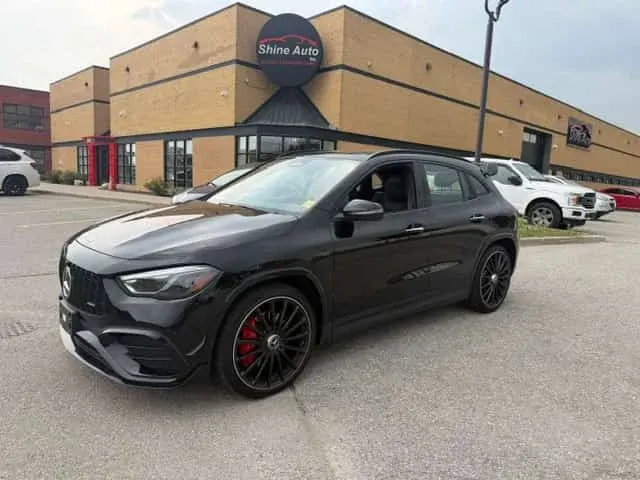 Mercedes-Benz AMG GLA 35 2025