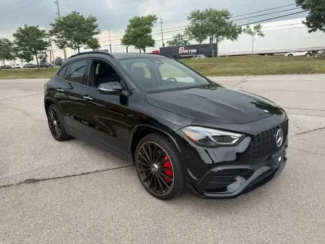 Mercedes-Benz AMG GLA 35 2025