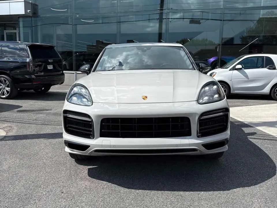 Porsche Cayenne GTS 2021