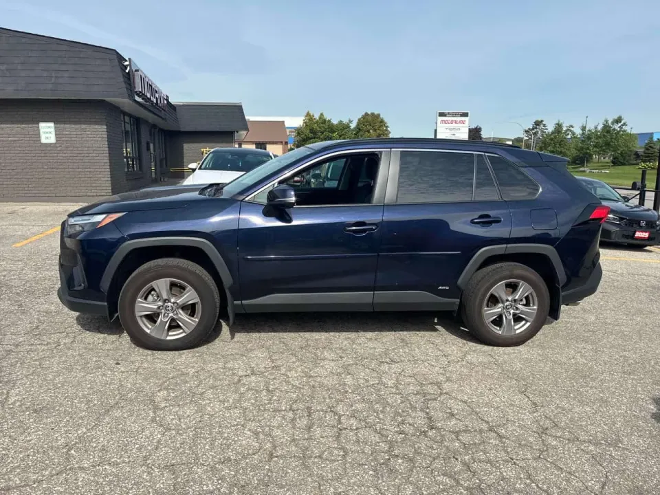 Toyota Rav4 Hybrid XLE 2024
