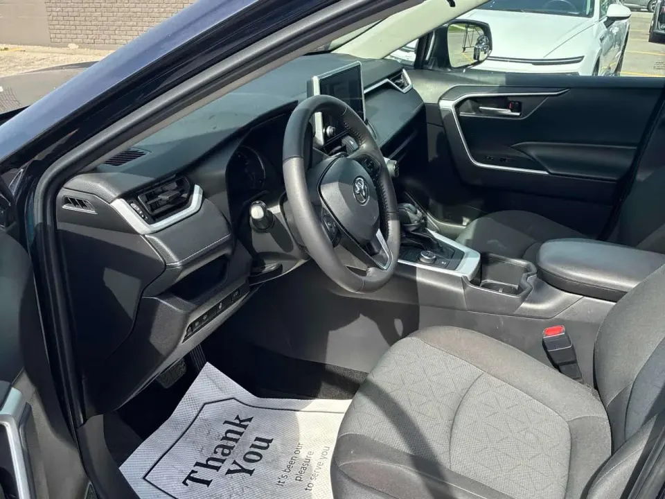 Toyota Rav4 Hybrid XLE 2024