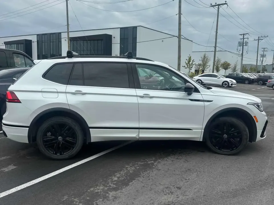 VW Tiguan Comfortline R-Line Black Edition 2022