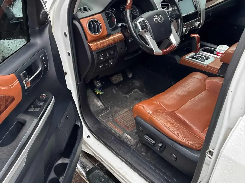 Toyota Tundra Platinum 2016