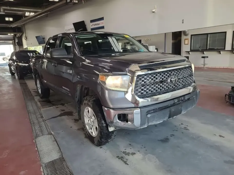 Toyota Tundra SR5 PLUS CREW CAB SHORT BED 2018
