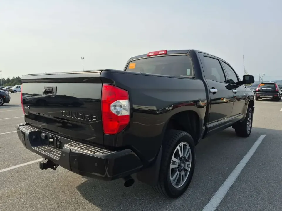 Toyota Tundra PLATINUM CREW CAB SHORT BED 2019