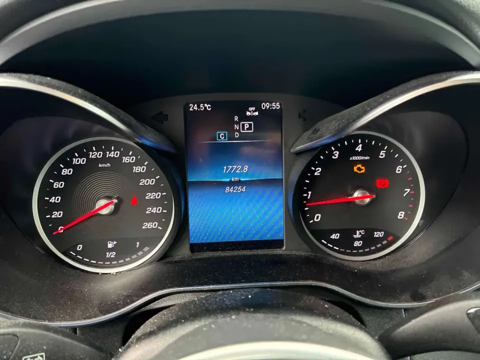 Mercedes-Benz GLC 300 2022
