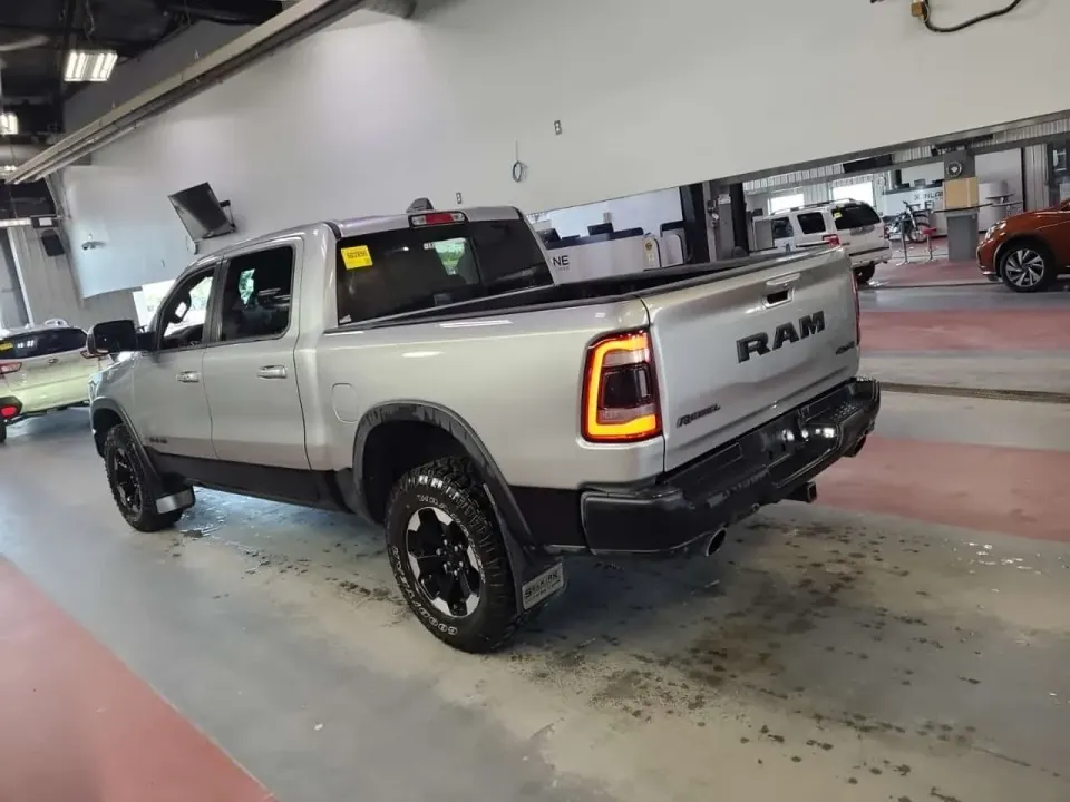 Dodge RAM 1500 REBEL CREW CAB SHORT BED 2022