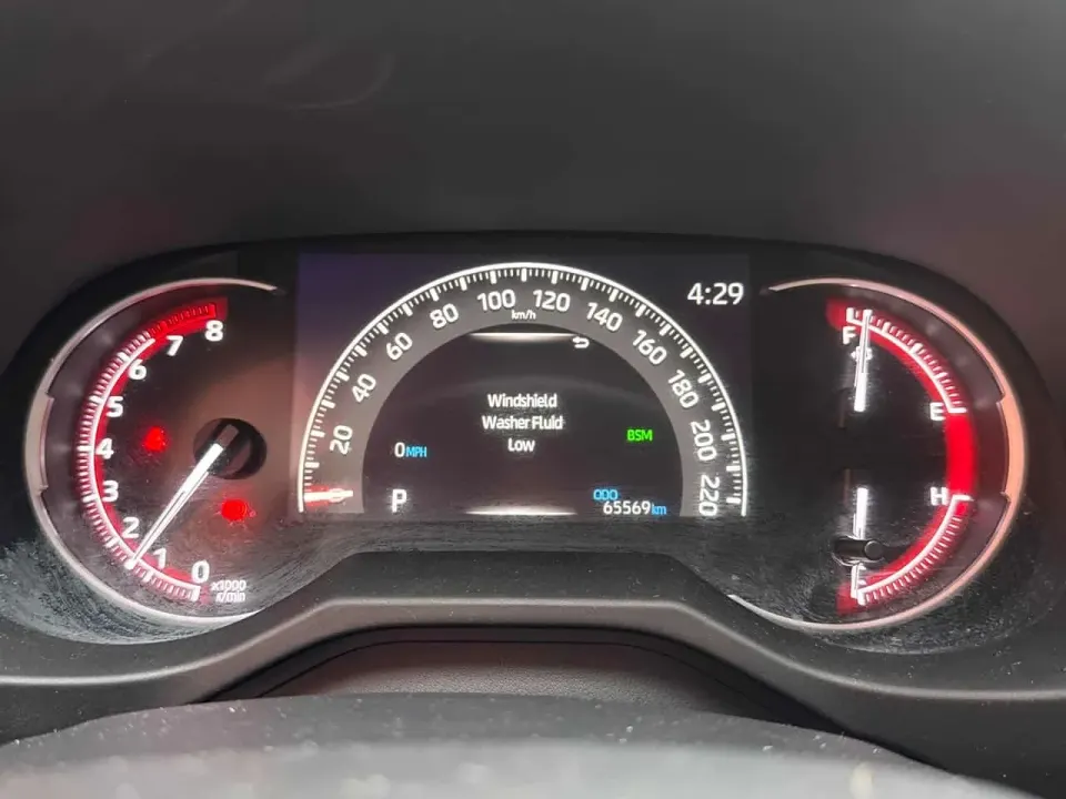 Toyota Rav4 LE AWD 2024
