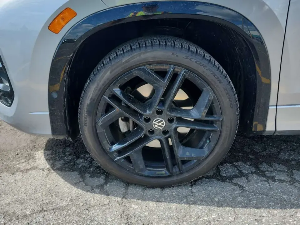 VW Tiguan Comfortline R-Line Black Edition 4MOTION 2026