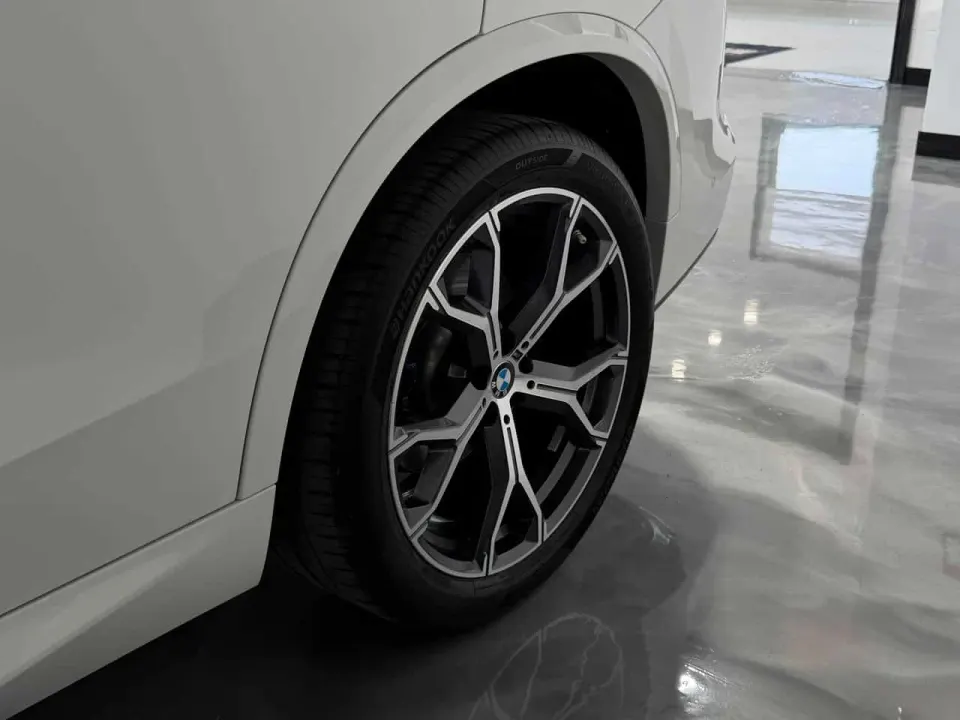 BMW X5 xDrive40i 2024