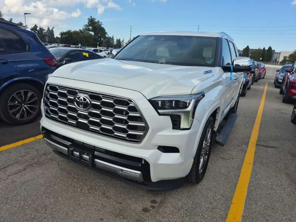 Toyota Sequoia PLATINUM 2025