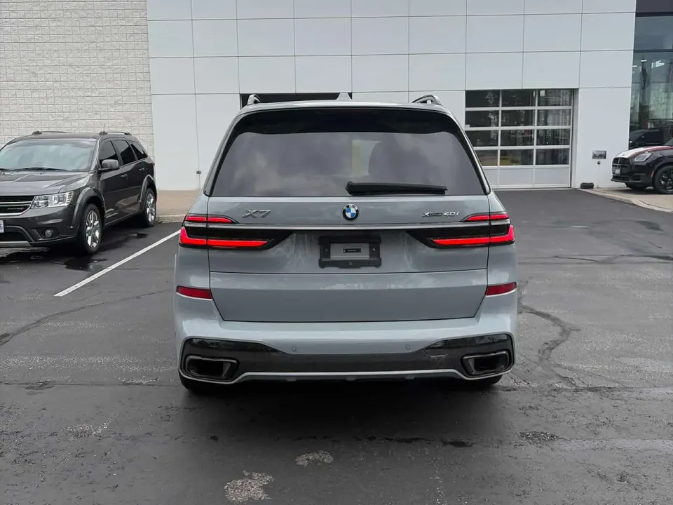 BMW X7 xDrive40i 2024