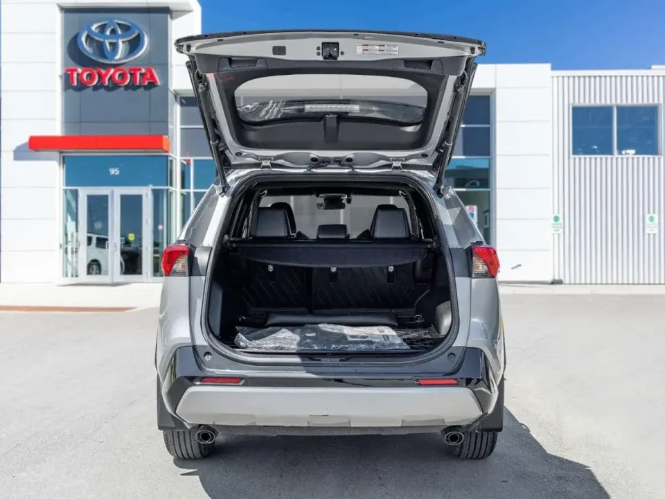 Toyota Rav4 Hybrid XSE AWD 2022