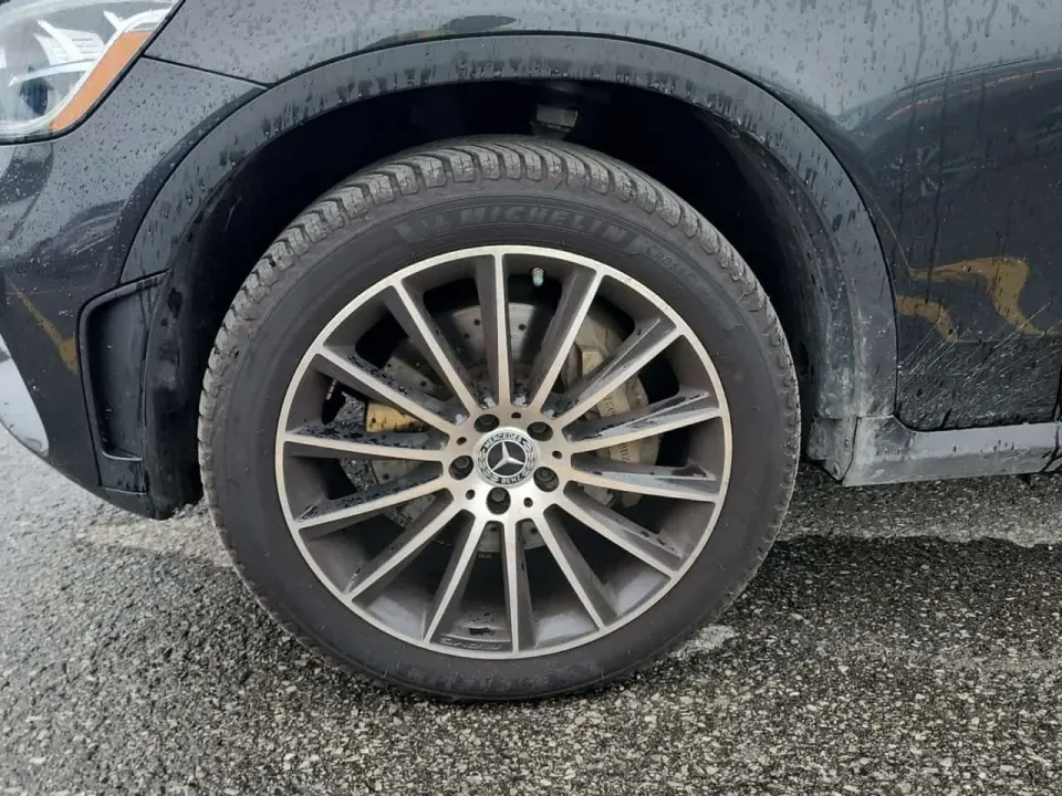 Mercedes-Benz GLC 300 2021