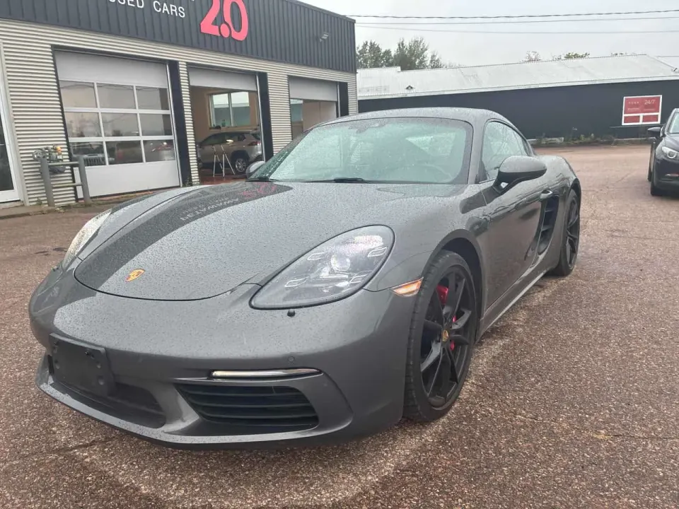 Porsche Cayman Coupe 2018