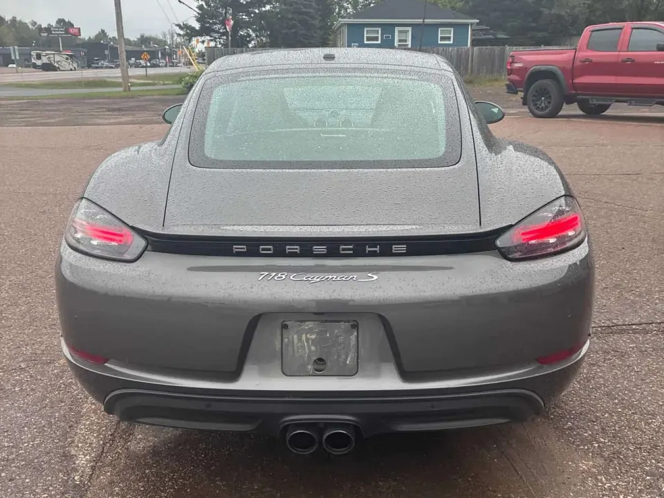 Porsche Cayman Coupe 2018