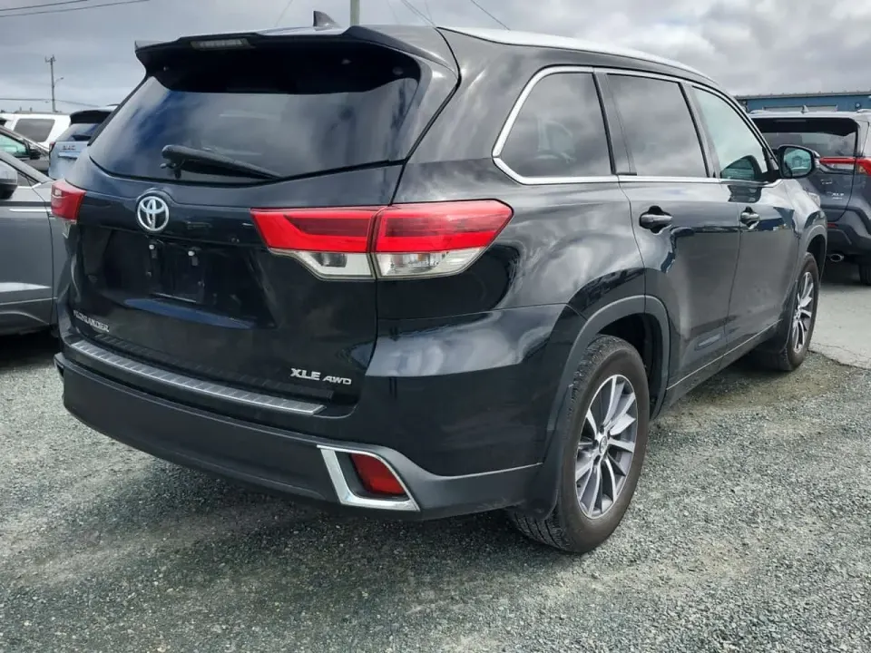 Toyota Highlander Awd Xle 2018