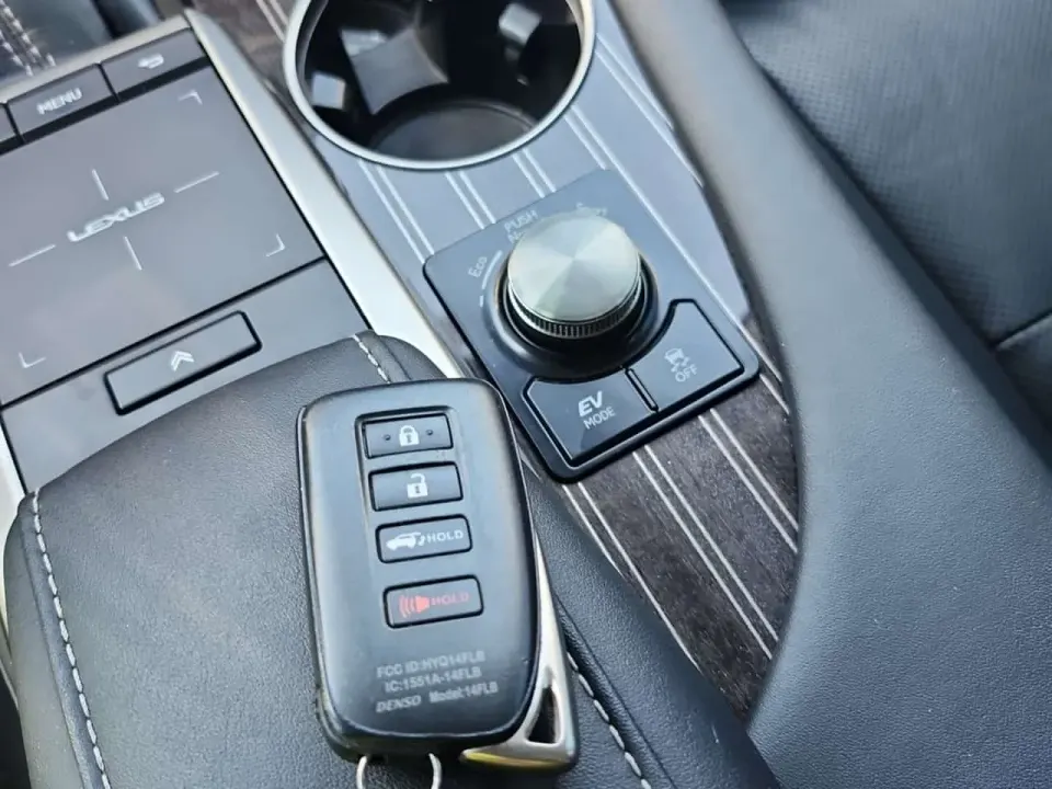 Lexus RX 450H 2022