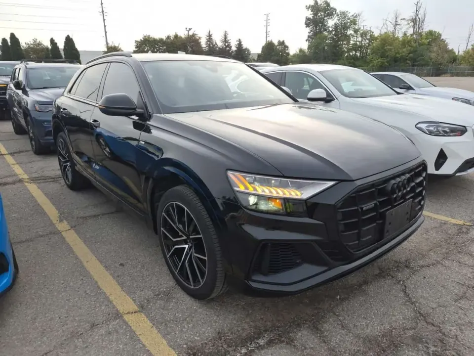 Audi Q8 PROGRESSIV 2023