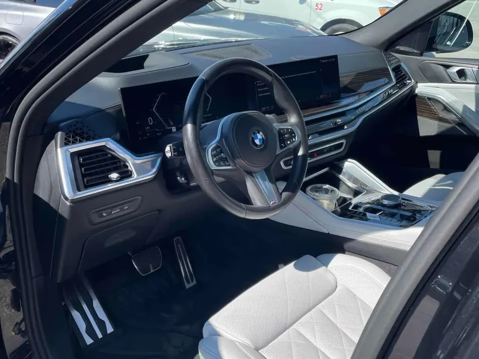 BMW X6 xDrive40i 2024
