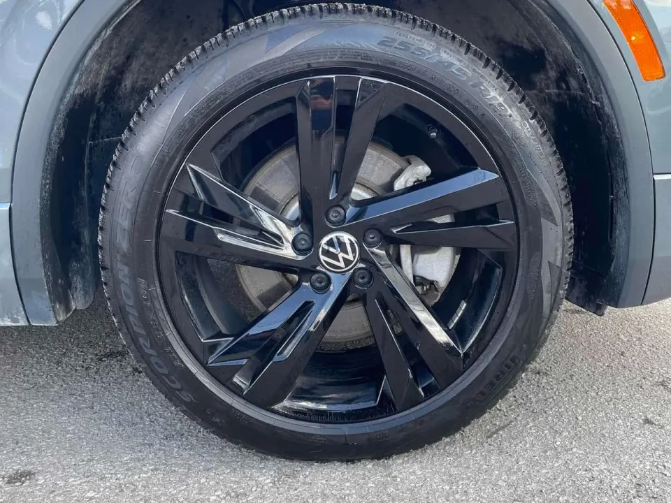 VW Tiguan Comfortline R-Line Black Edition 2024