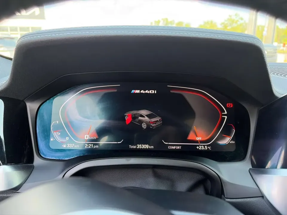 BMW M440i xDrive 2022
