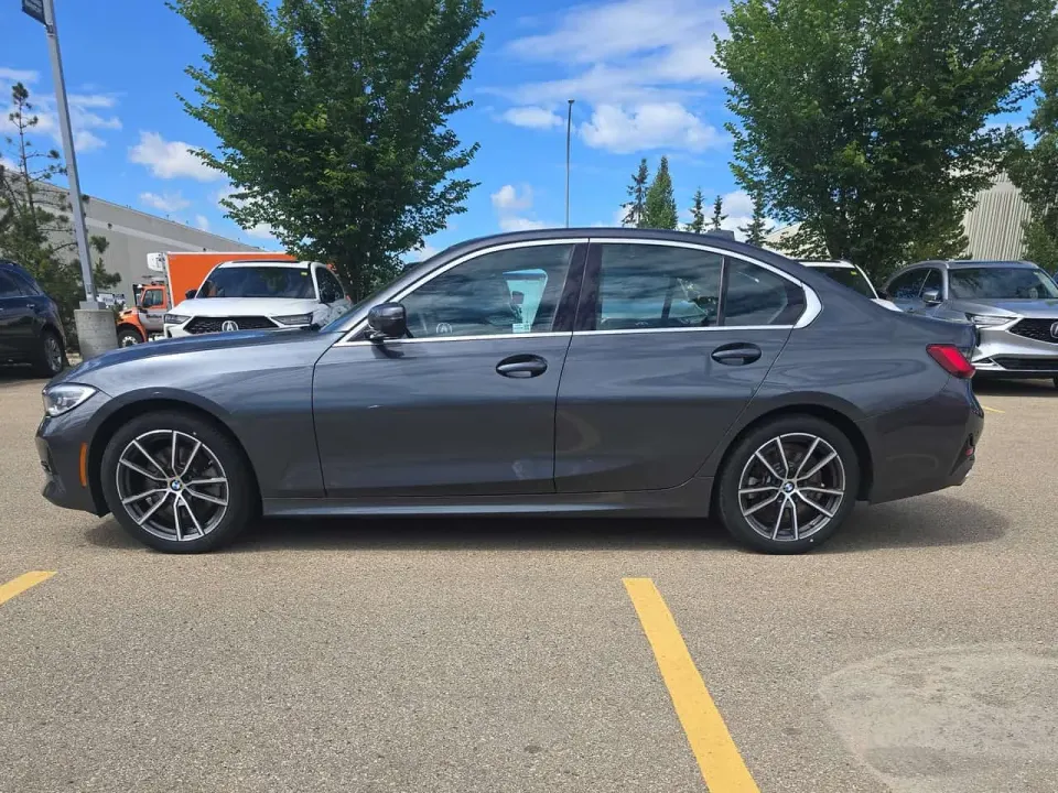 BMW 330i xDrive 2021