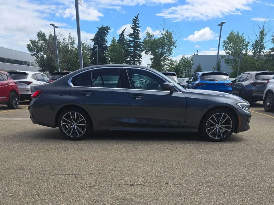 BMW 330i xDrive 2021