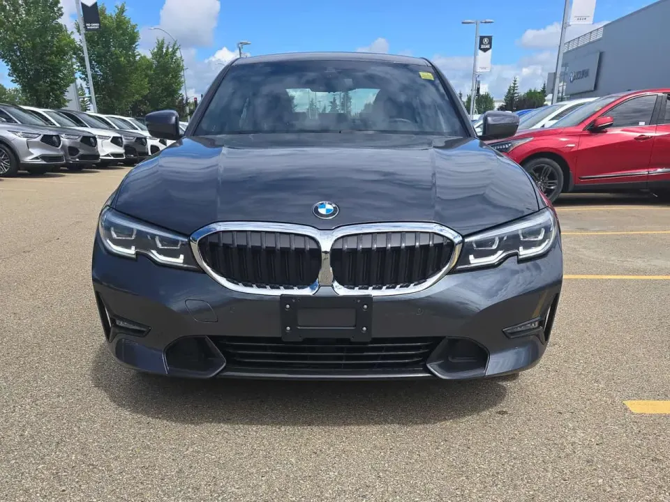 BMW 330i xDrive 2021