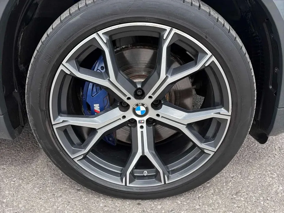 BMW X5 xDrive40i 2022