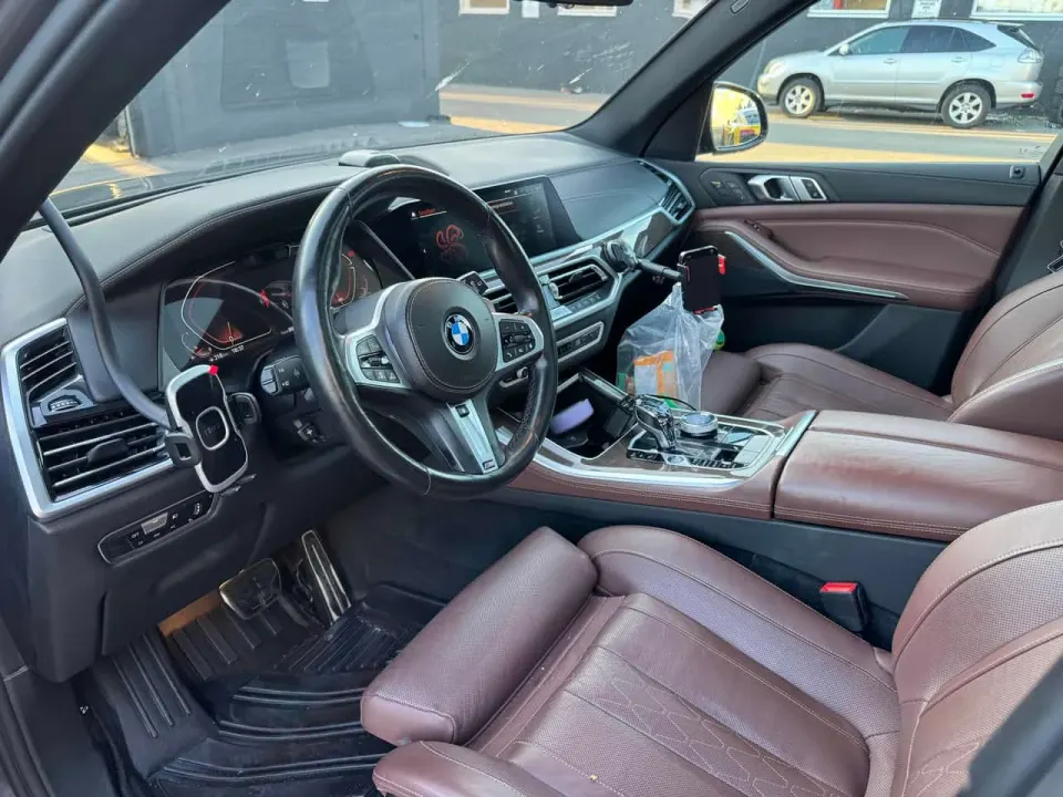 BMW X5 xDrive40i 2022
