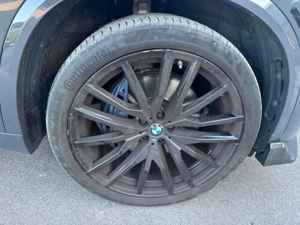 BMW X5 xDrive40i 2022