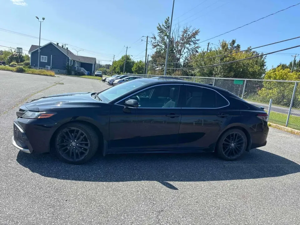 Toyota Camry Hybrid XSE 2021