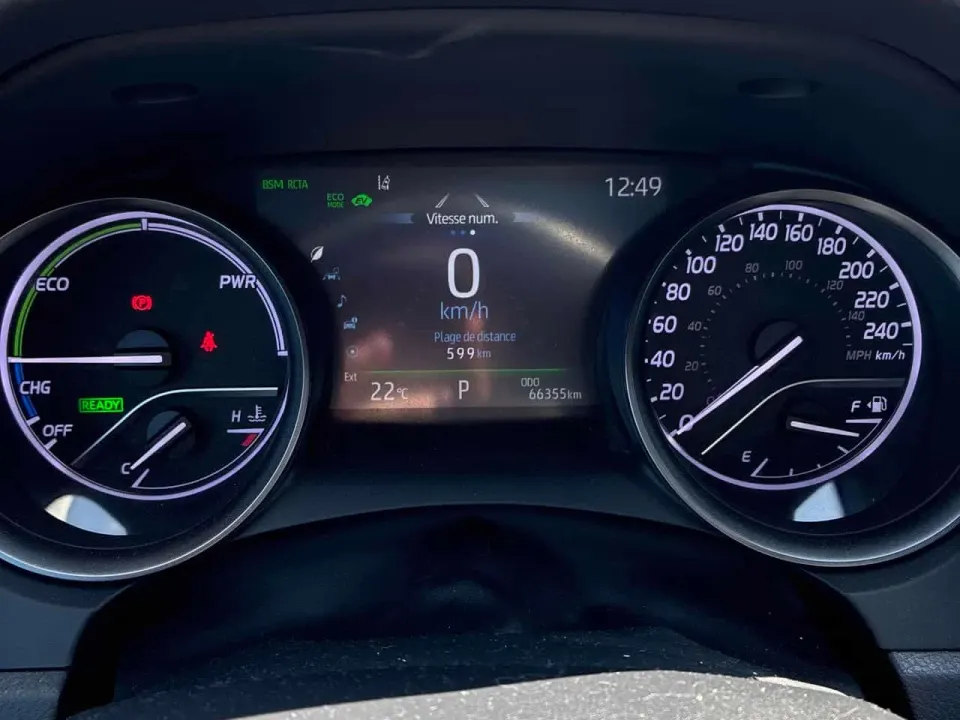 Toyota Camry Hybrid XSE 2021