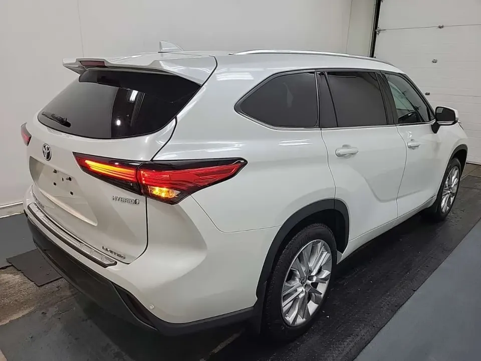 Toyota Highlander HYBRID LIMITED 2023